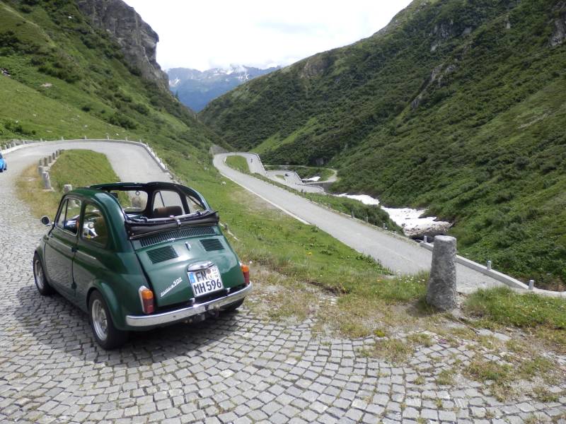 Der kleine Fiat war der VW Käfer der Italiener.<br> Foto vom stolzen Fiat 500-Besitzer: Markus Hänsler