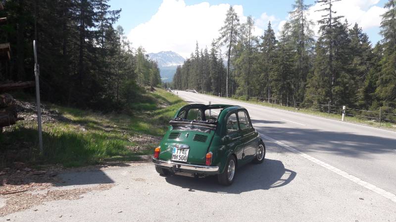 Der kleine Fiat war der VW Käfer der Italiener.<br> Foto vom stolzen Fiat 500-Besitzer: Markus Hänsler