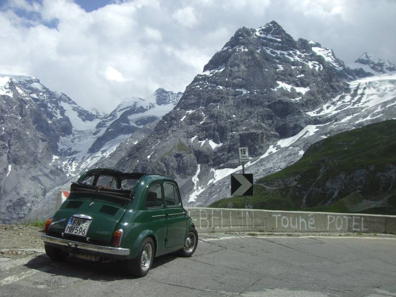 Der kleine Fiat war der VW Käfer der Italiener.<br> Foto vom stolzen Fiat 500-Besitzer: Markus Hänsler